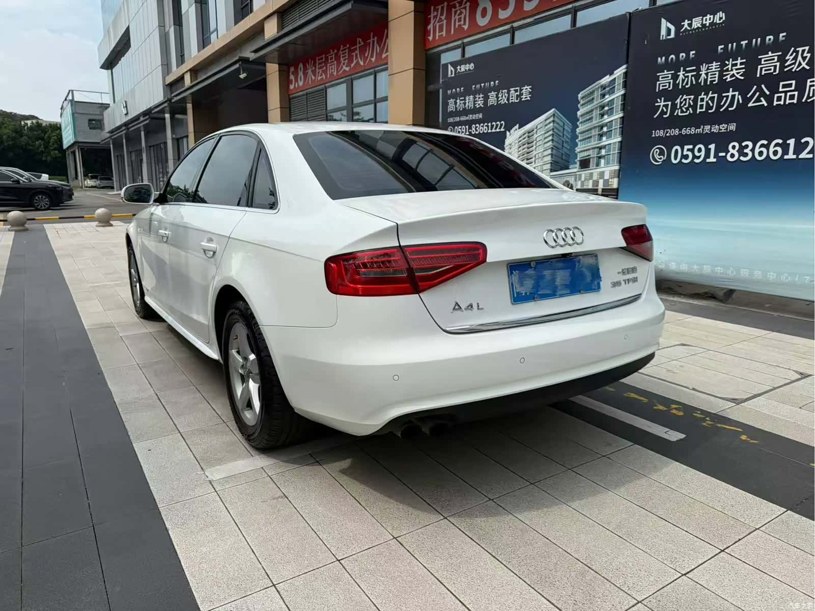Audi A4L, 2013 7