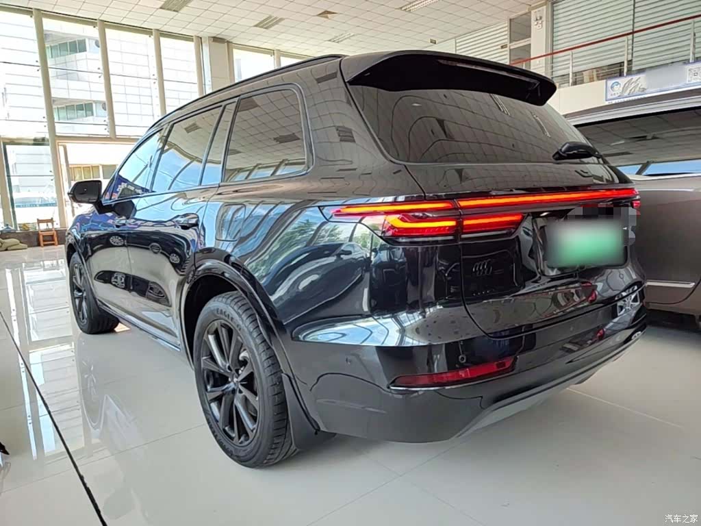 Li Auto ONE, 2022 все фото