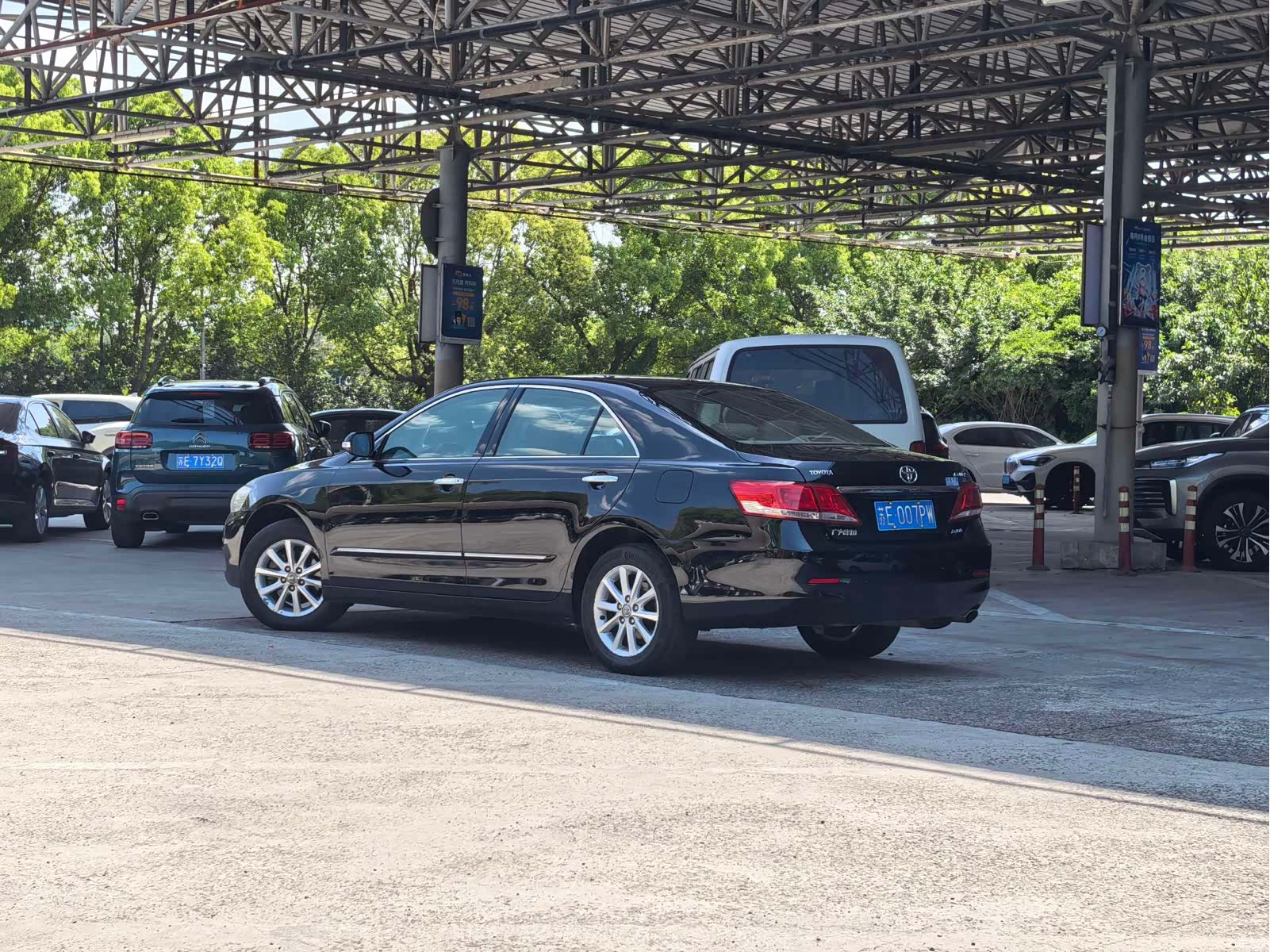 Toyota Camry, 2011 3