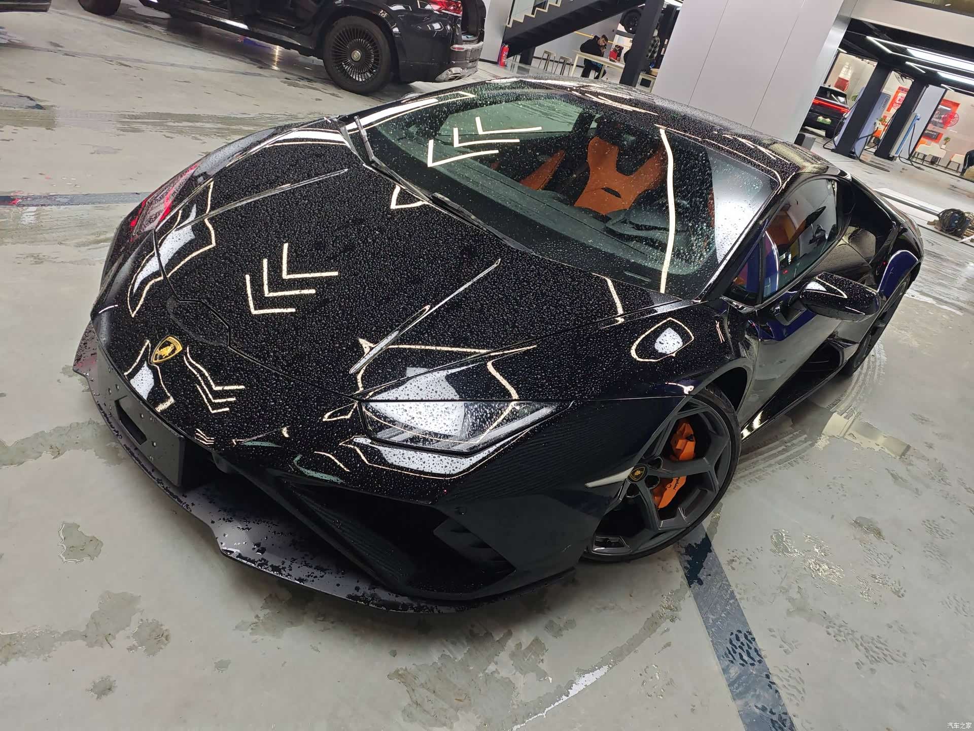 Lamborghini Huracán, 2023 1