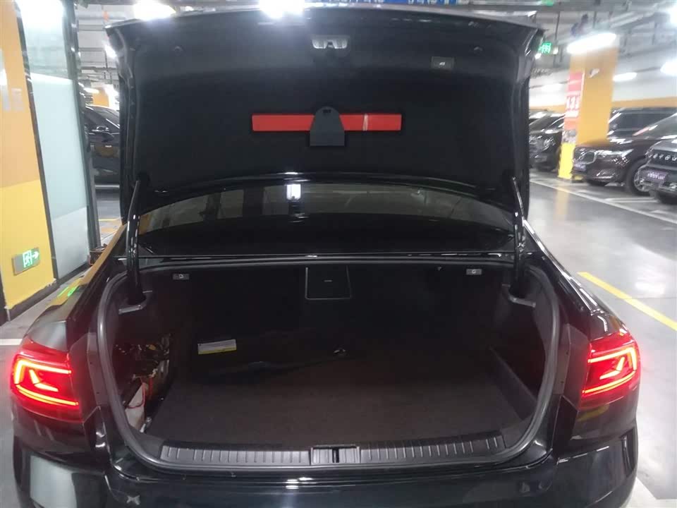 Volkswagen Magotan GTE