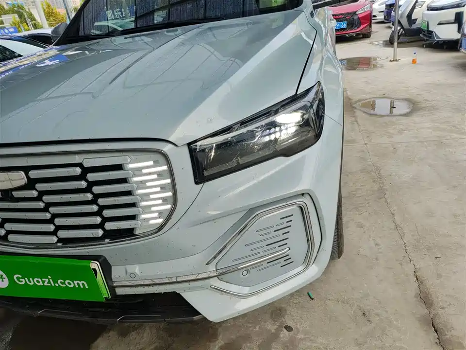 Geely Monjaro plug-in-hybrid