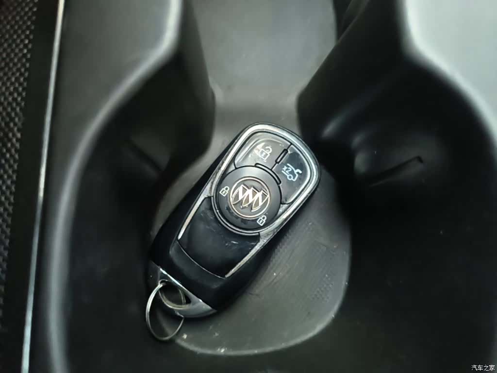 Buick Regal, 2018 9