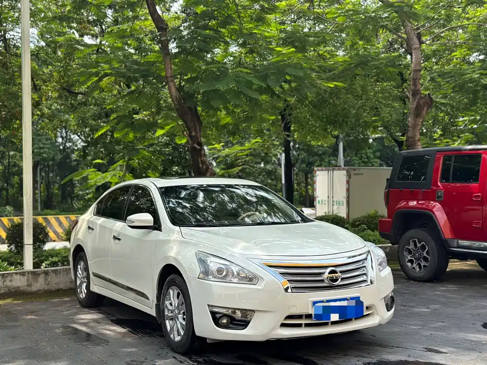 Nissan Teana