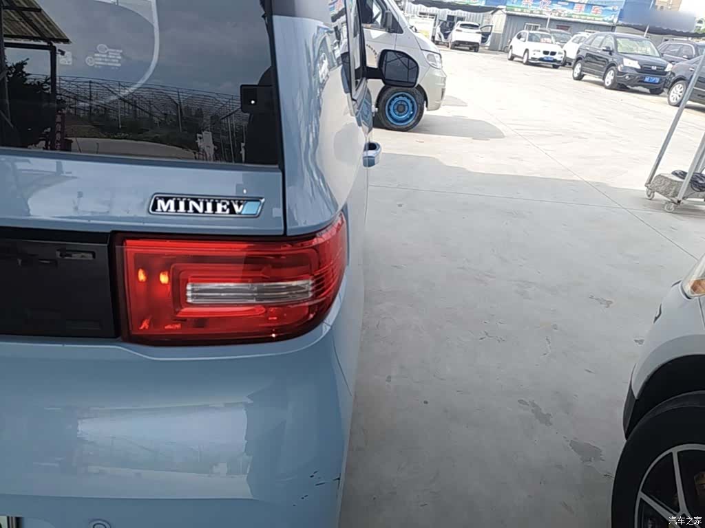 Wuling MINIEV, 2021 8