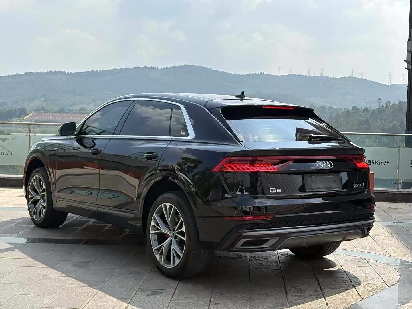 Audi Q8, 2021 7