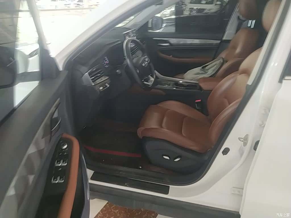 Geely X6, 2021 16