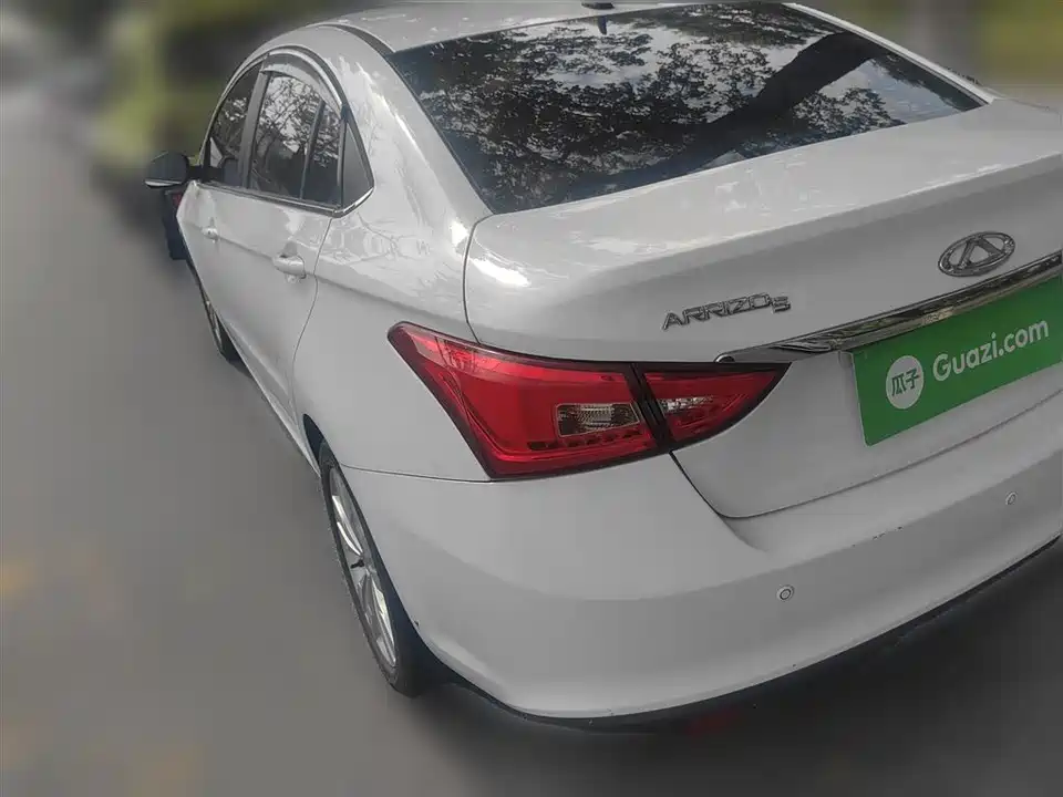 Chery Arrizo 5