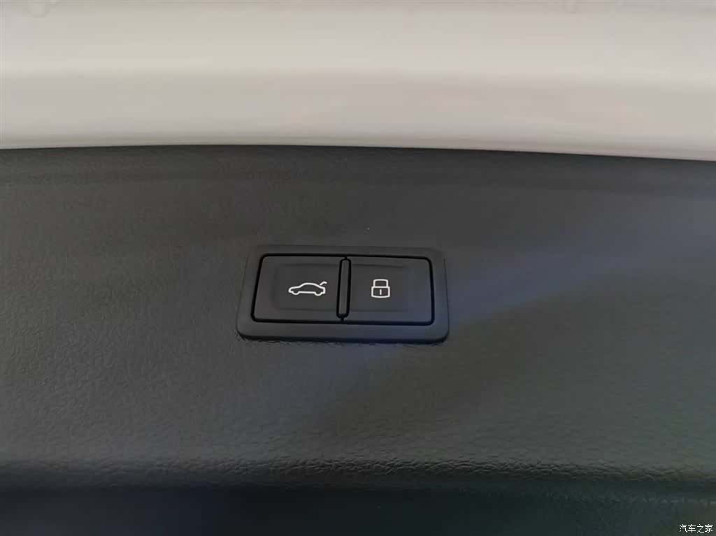 Audi Q5L, 2020 12