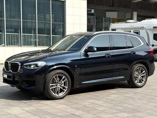 BMW X3 2021 — купить из Китая под заказ