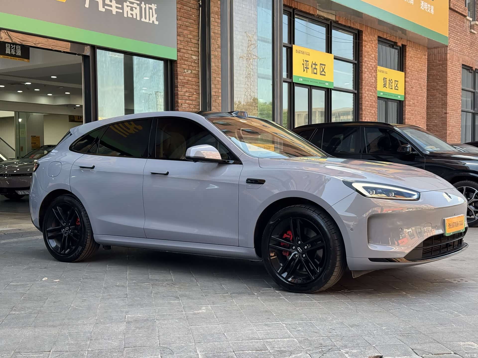 AITO M5, 2025 3