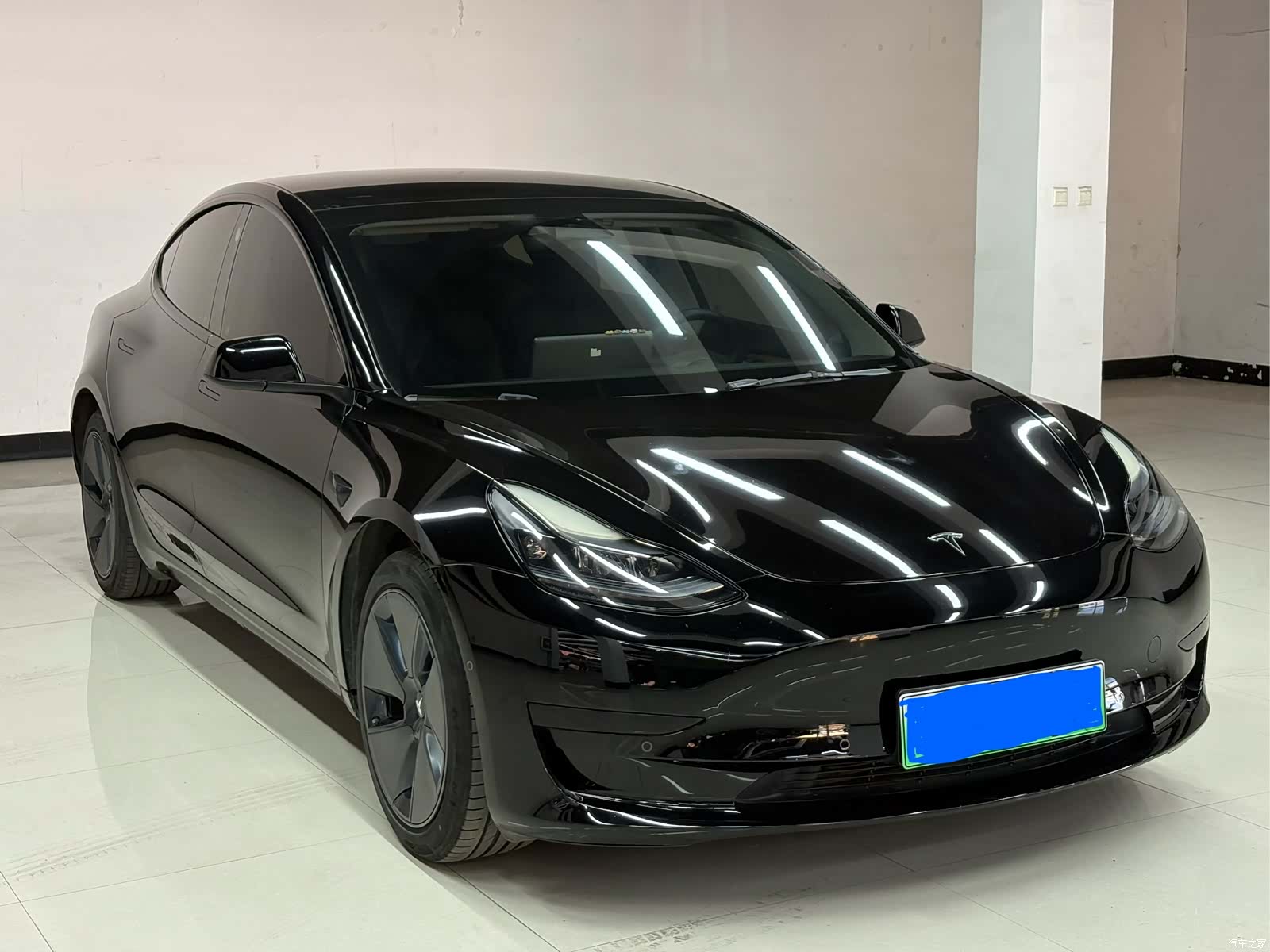 Tesla Model 3, 2023 3