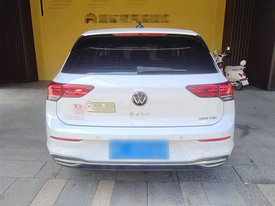 Volkswagen golf