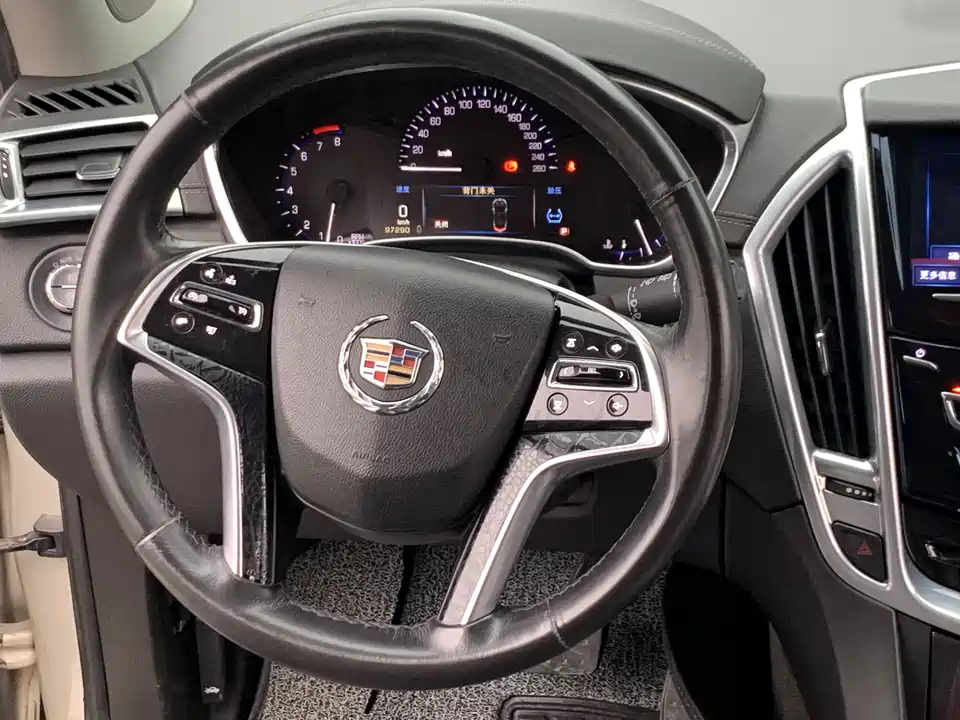 Cadillac SRX