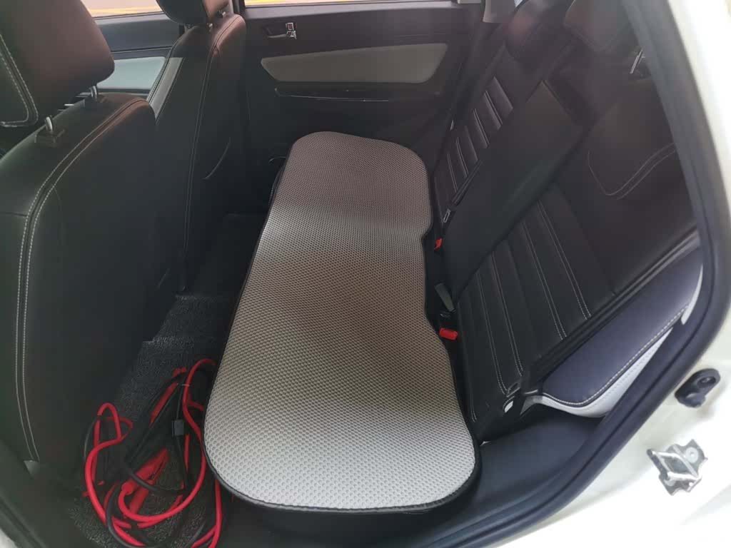 BAIC EC5, 2021 13