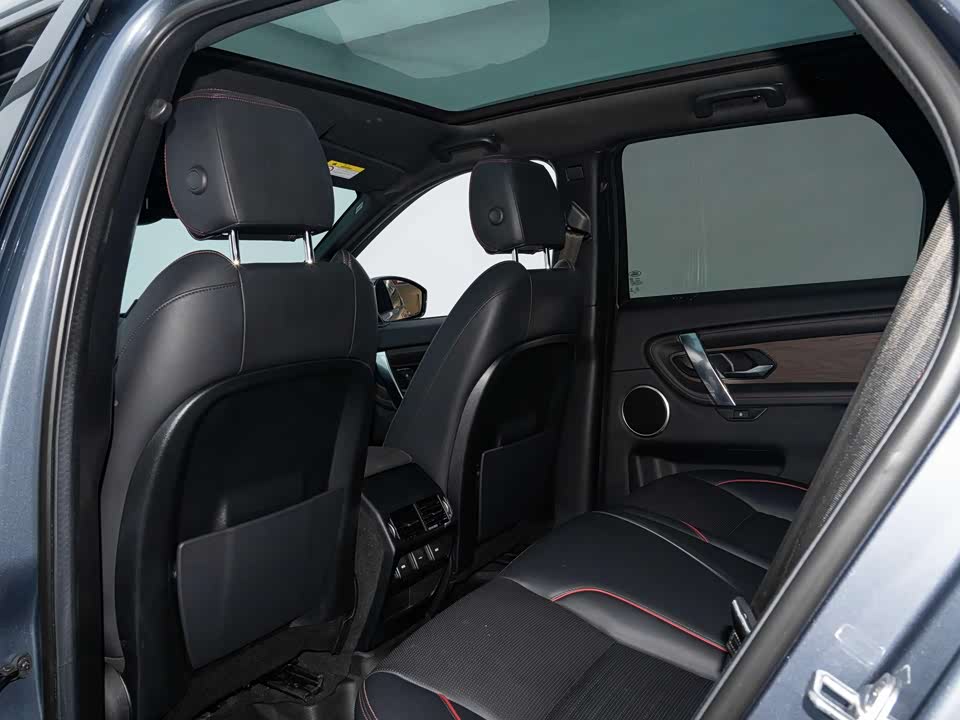 Land Rover Discover sports