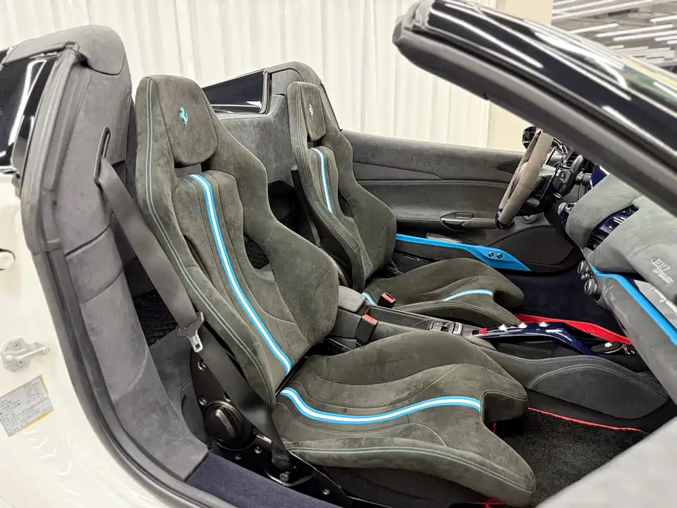 Ferrari 488