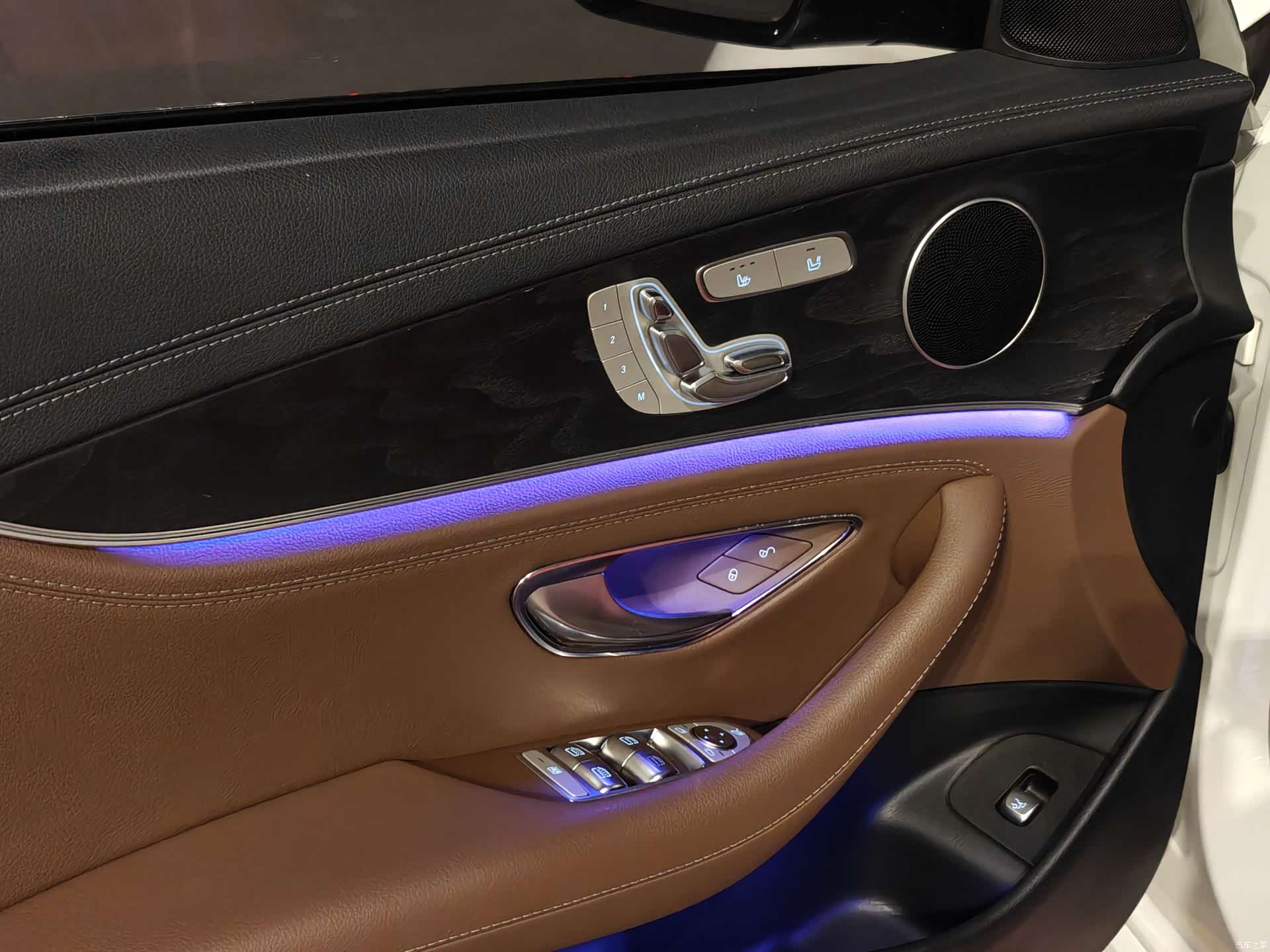 Mercedes-Benz E-Class, 2018 7