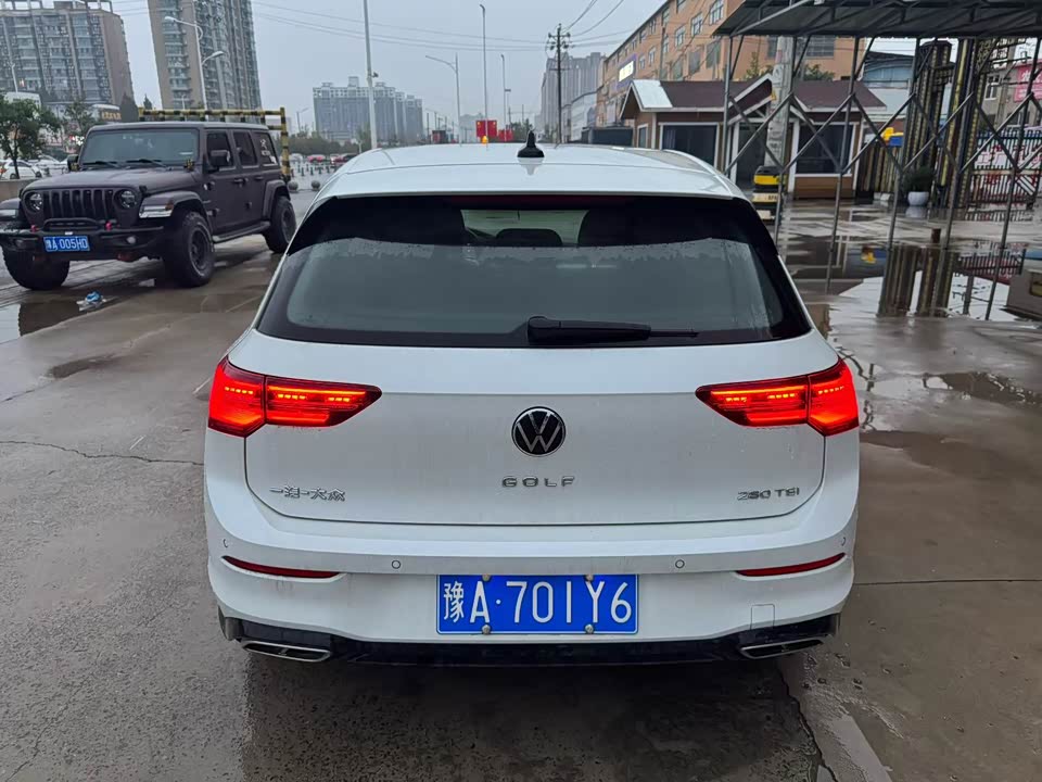 Volkswagen golf
