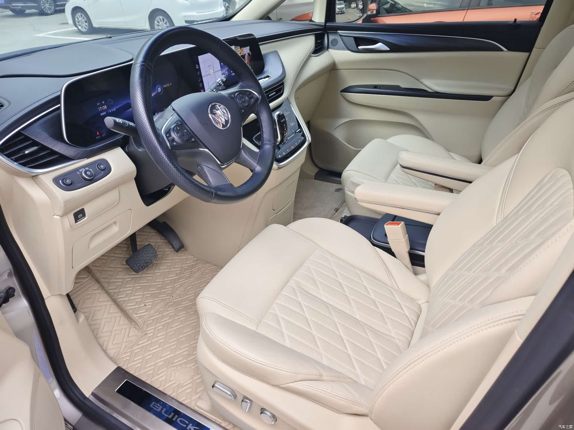 Buick GL8, 2024 10