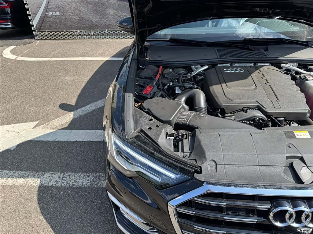 Audi A6L, 2025 7
