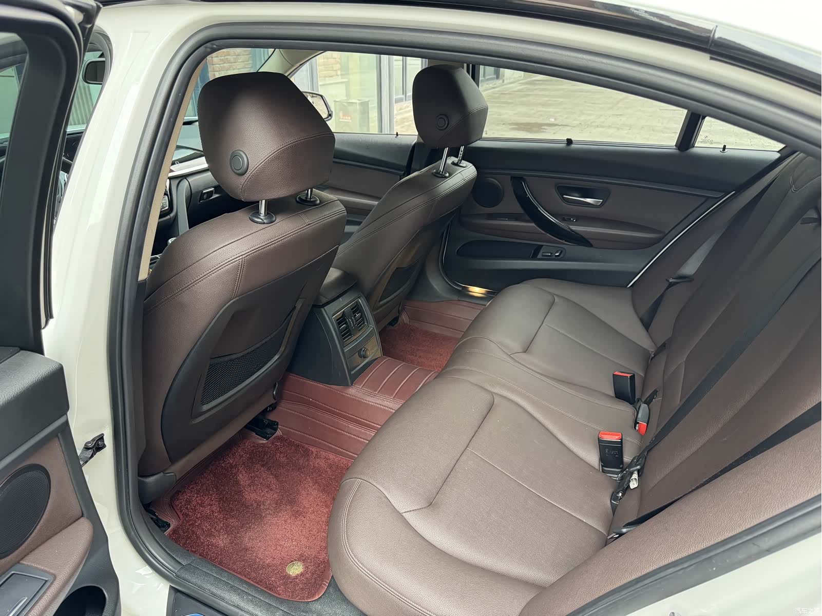 BMW 3 Series, 2018 9