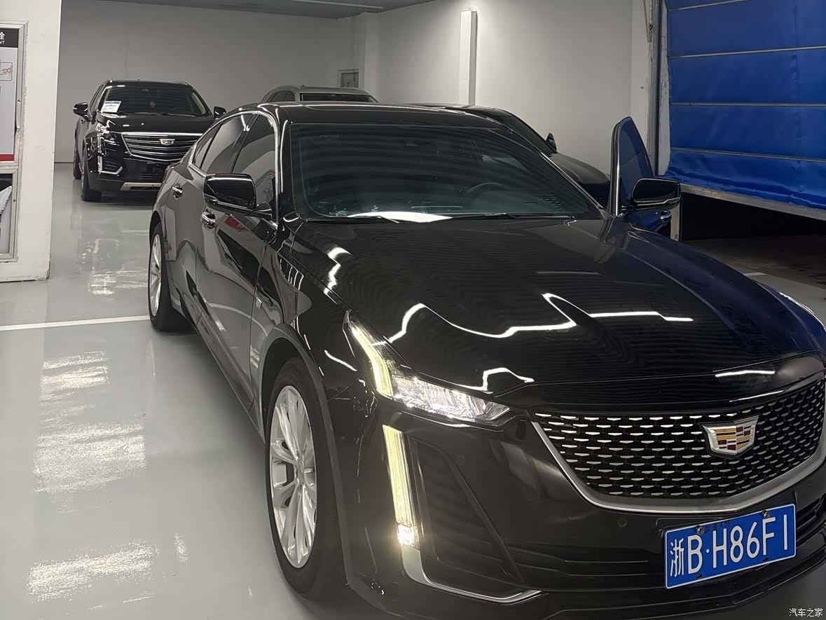 Cadillac CT5, 2022 1