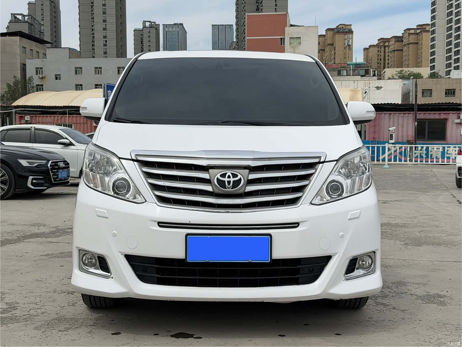 Toyota Alphard, 2014 2