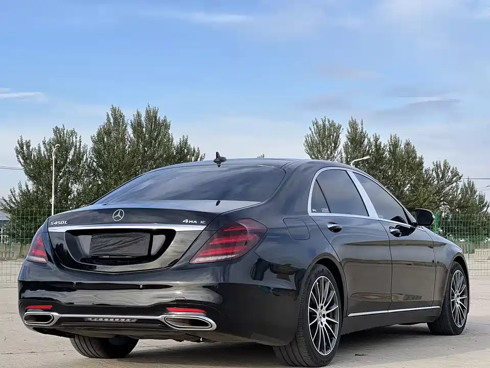 Mercedes-Benz S-class Mercedes-Benz S-class