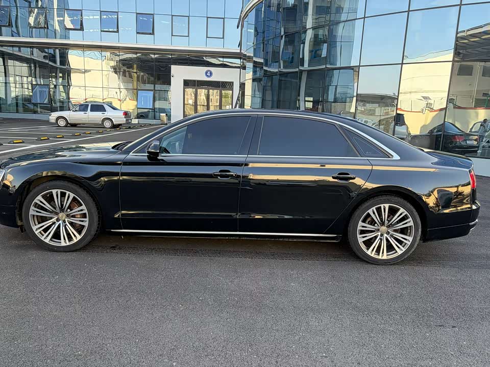 Audi A8 Audi A8