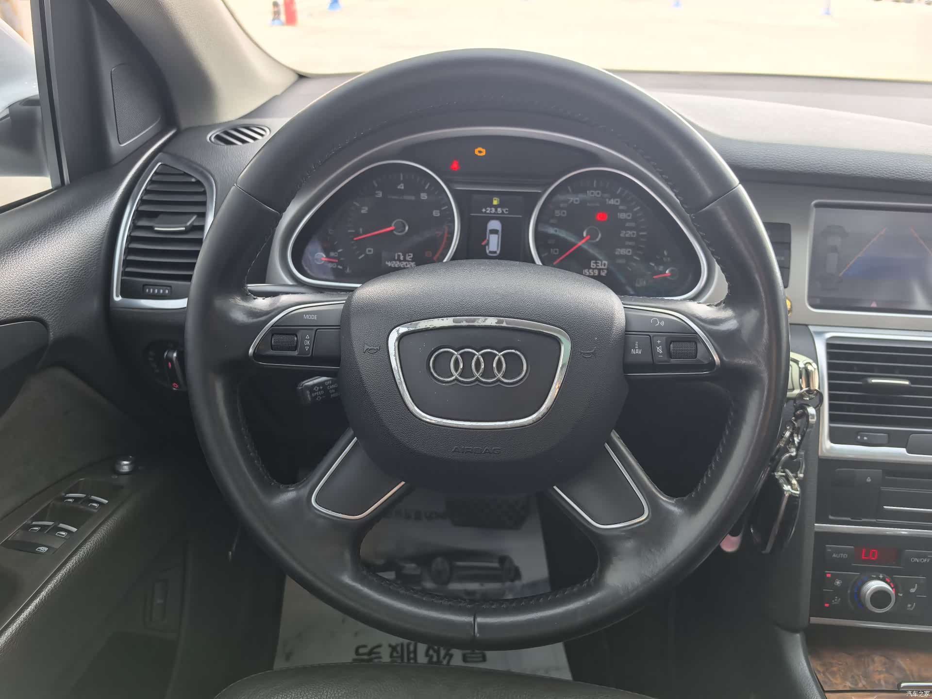 Audi Q7, 2015 14