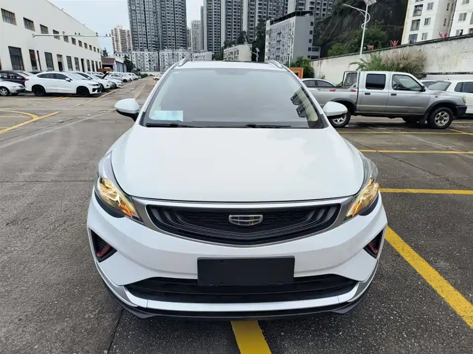 Geely Emgrand GS