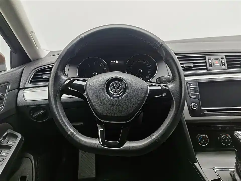 Volkswagen Lingdu