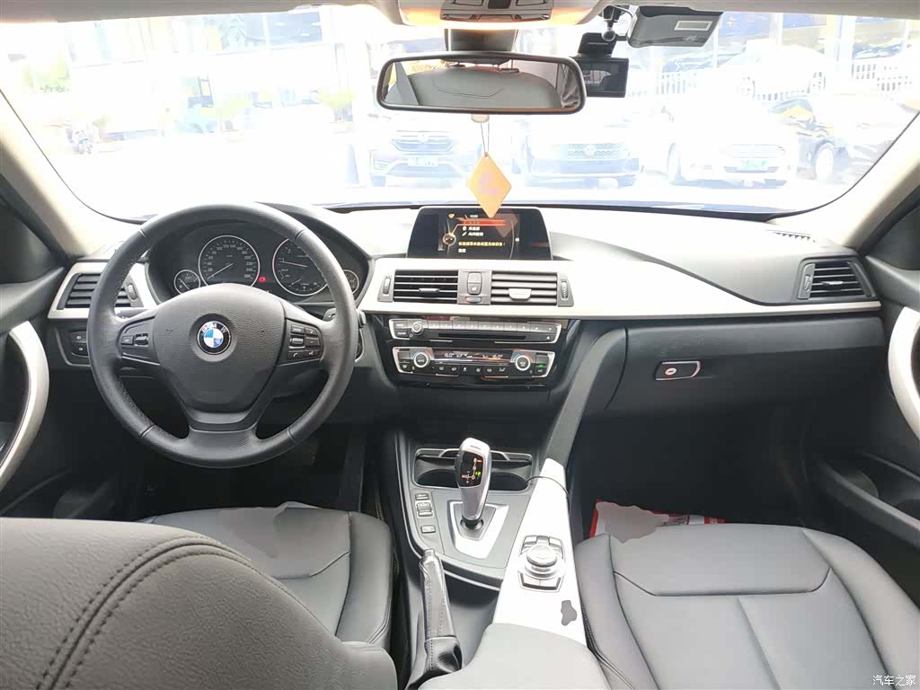 BMW 3 Series, 2016 10
