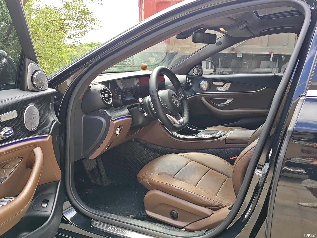 Mercedes-Benz E-Class, 2018 20