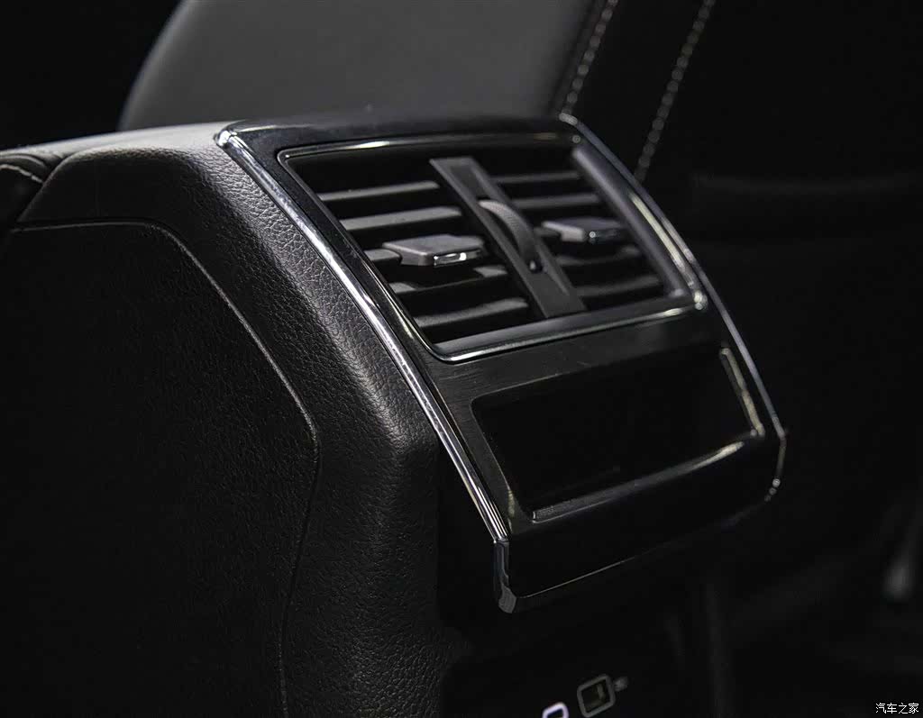Skoda Superb, 2024 28