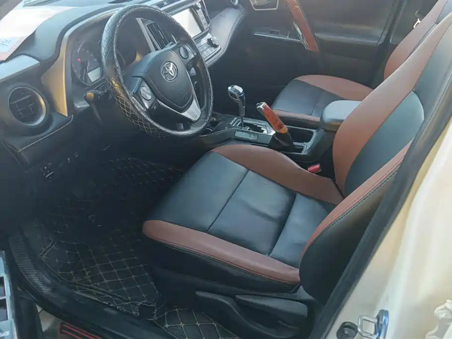 Toyota RAV4 Rongfang