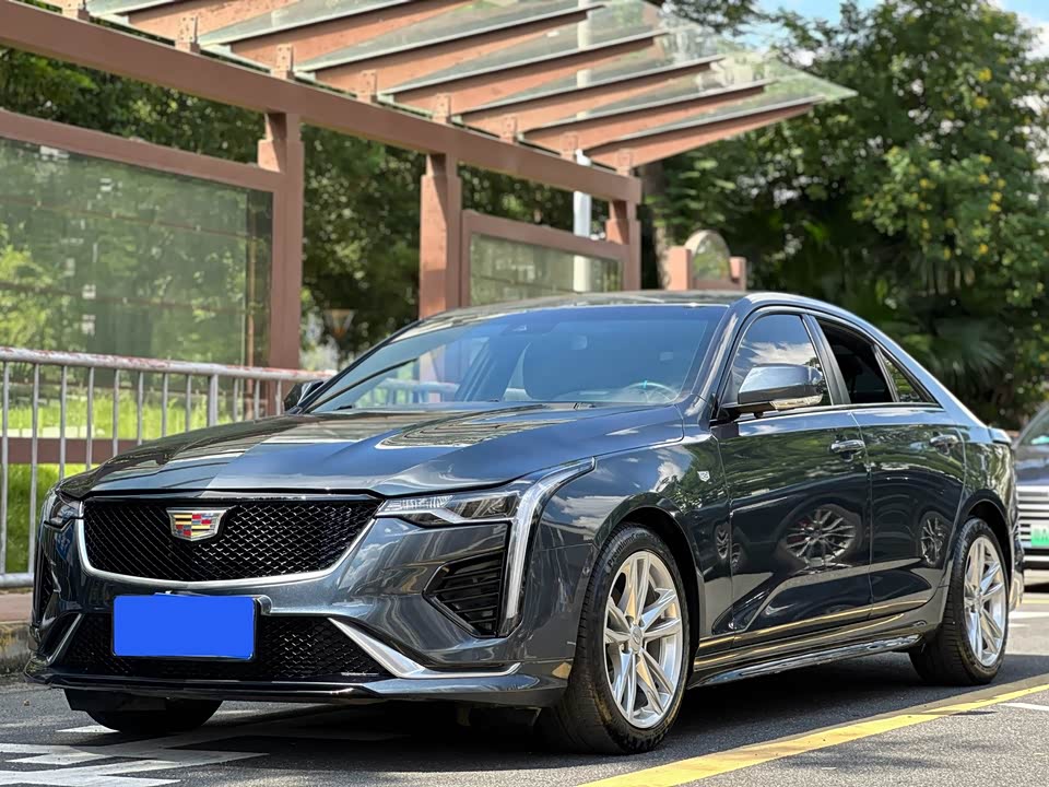 Cadillac CT4