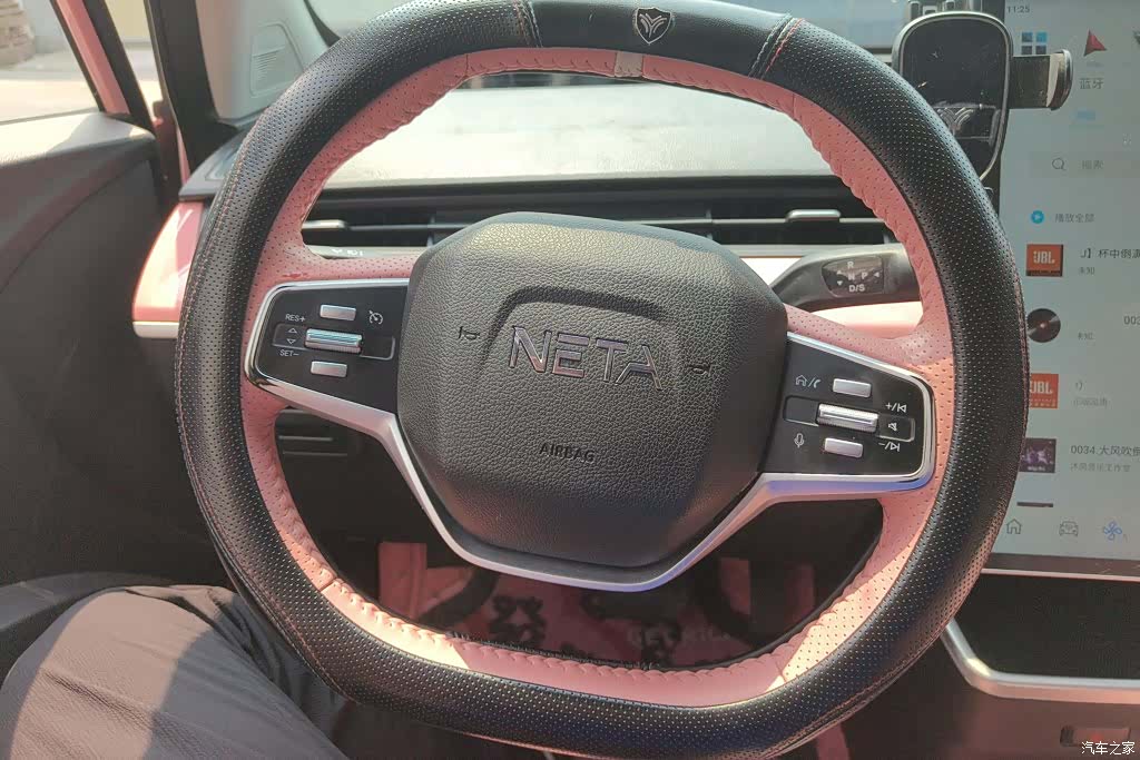 Neta V, 2022 14