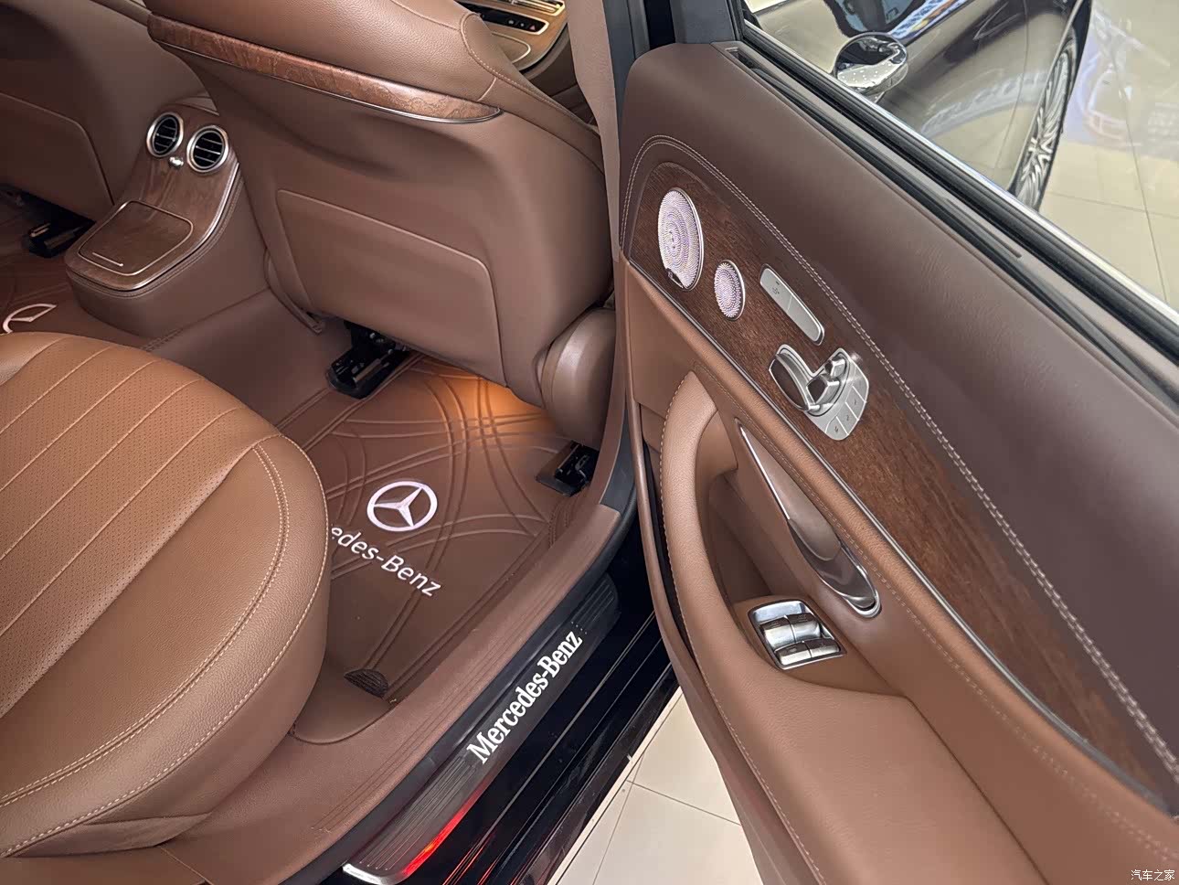 Mercedes-Benz E-Class, 2023 7