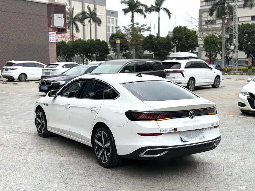Volkswagen Lamando, 2022 7