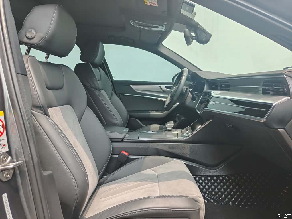 Audi A6L, 2022 11