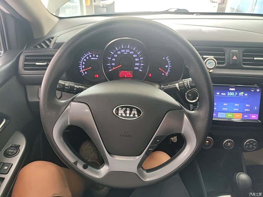 Kia K2, 2016 11