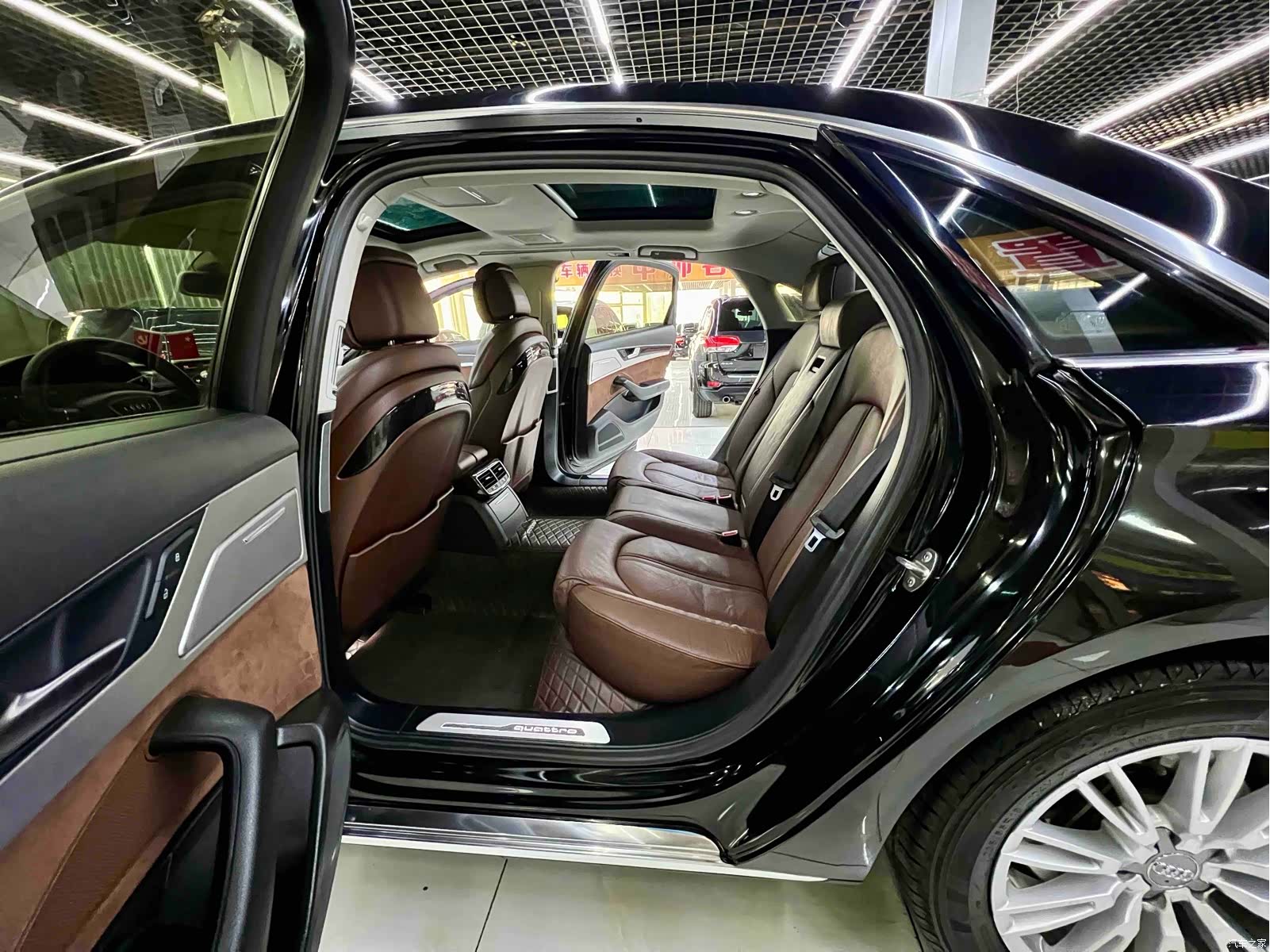 Audi A8L, 2016 13