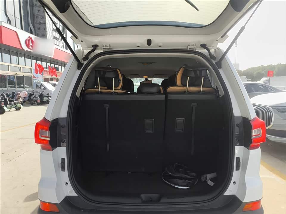 Forthing Popular SX6