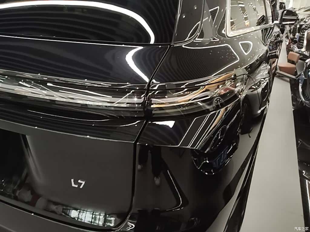 Li Auto L7, 2024 8