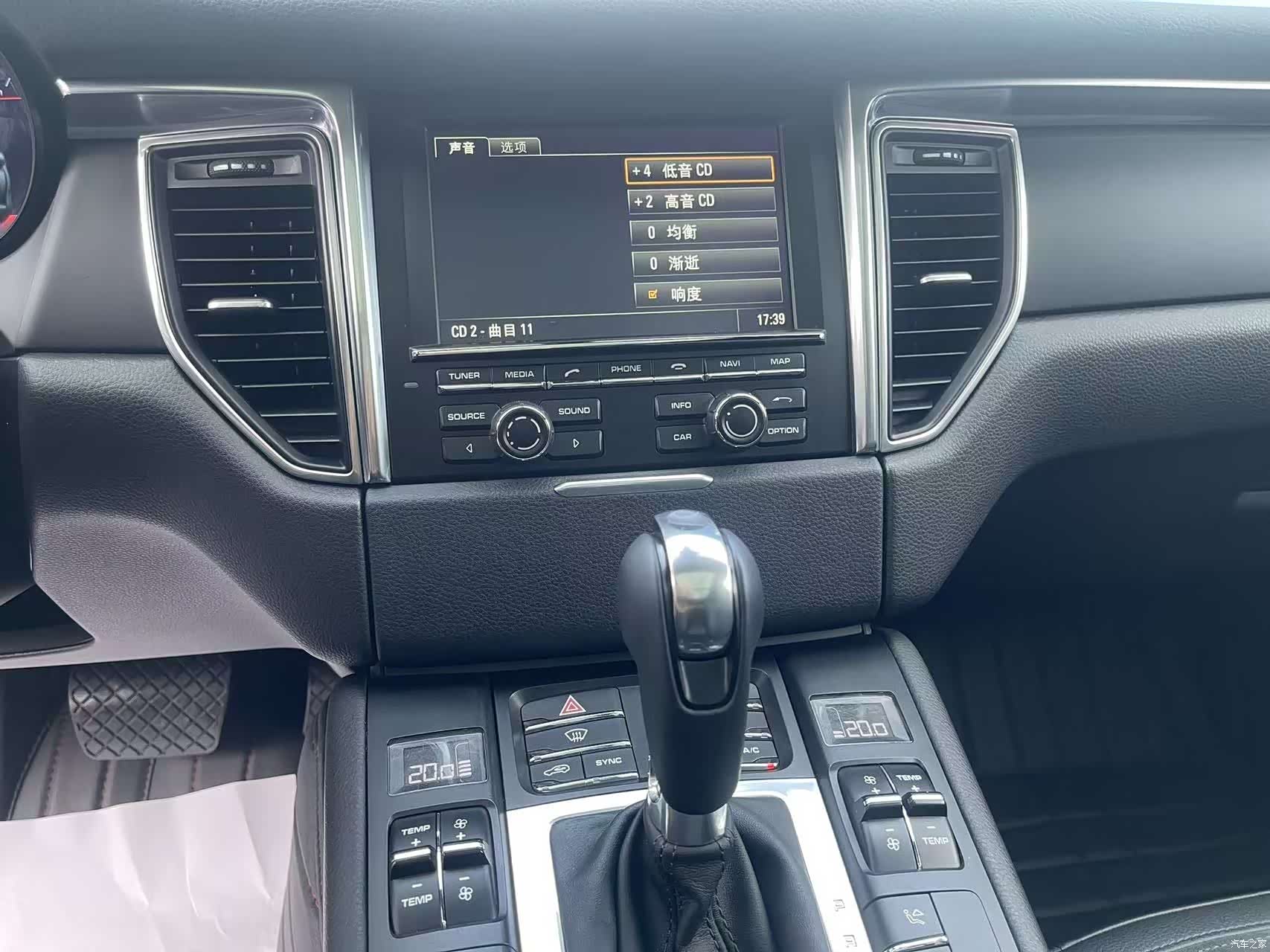 Porsche Macan, 2015 24