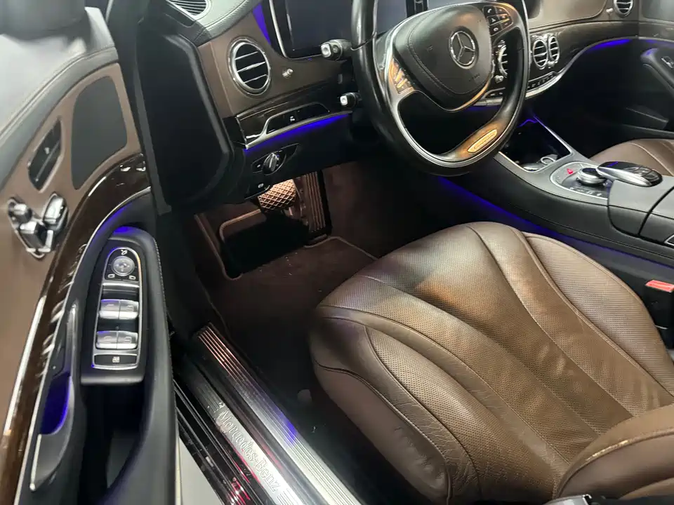 Mercedes-Benz S-class Mercedes-Benz S-class