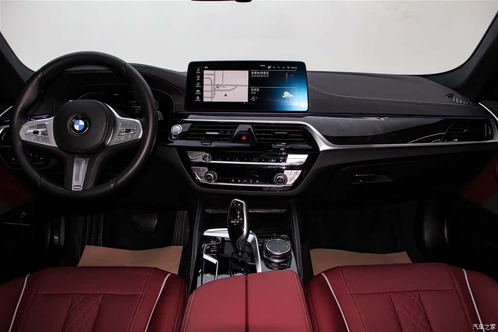 BMW 5 Series, 2023 12