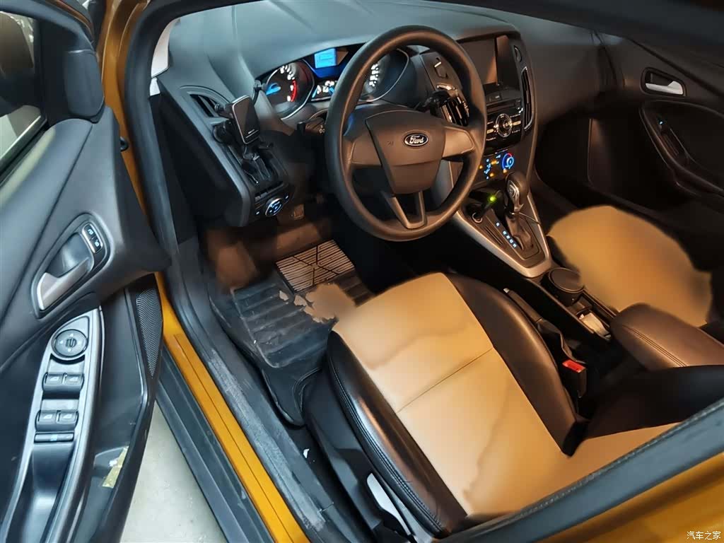 Ford Focus, 2016 13
